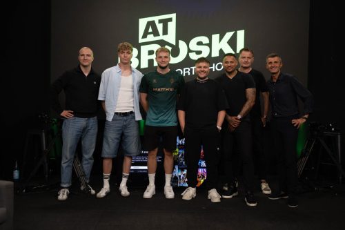zuschauerfoto atbroski140725-26